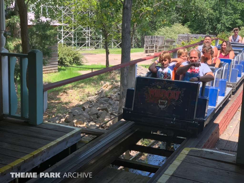 Wildcat at Frontier City