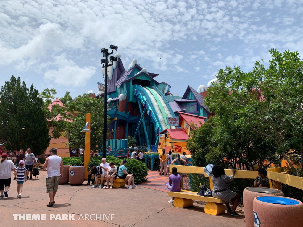 Dudley Do Right's Ripsaw Falls at Universal Islands of Adventure