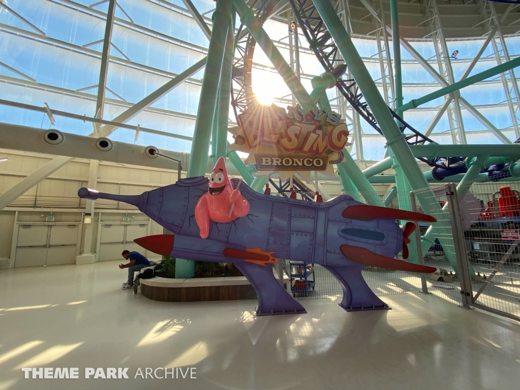 Sandy's Blasting Bronco at Nickelodeon Universe at American Dream
