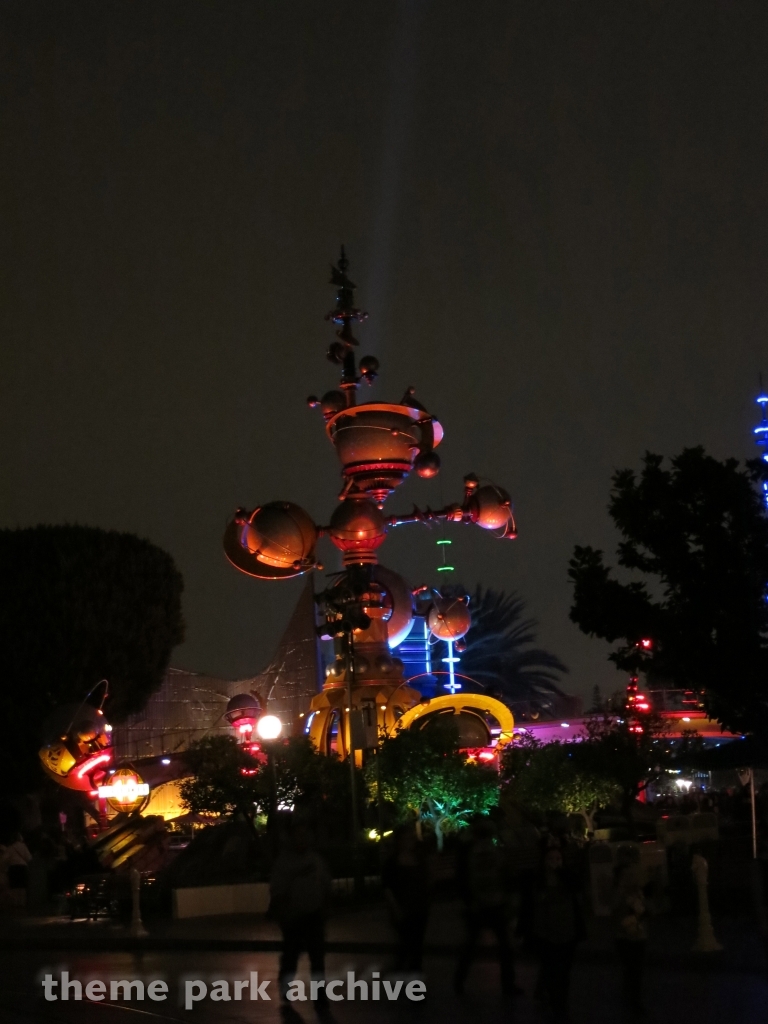 Astro Orbiter at Disney California Adventure