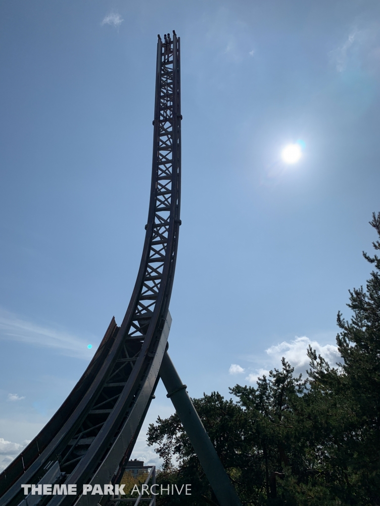 Half Pipe at Sarkanniemi