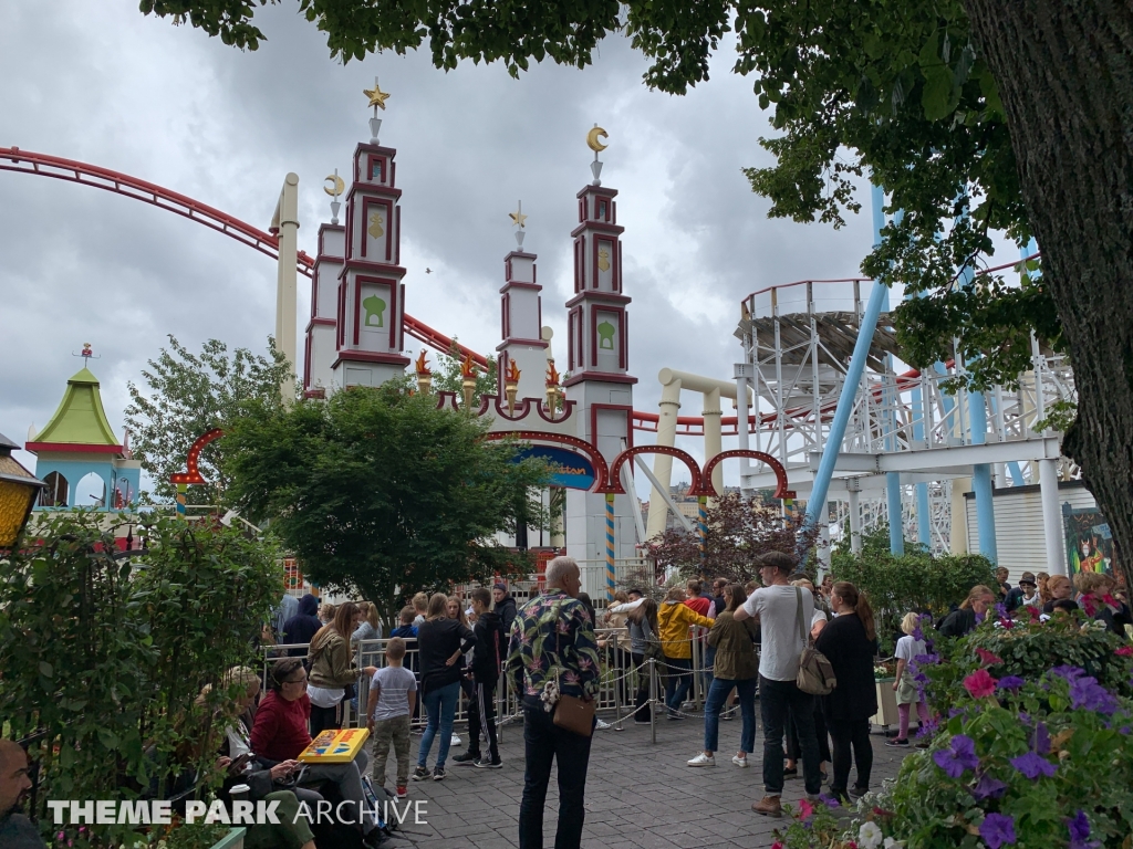 Flygande Mattan at Grona Lund