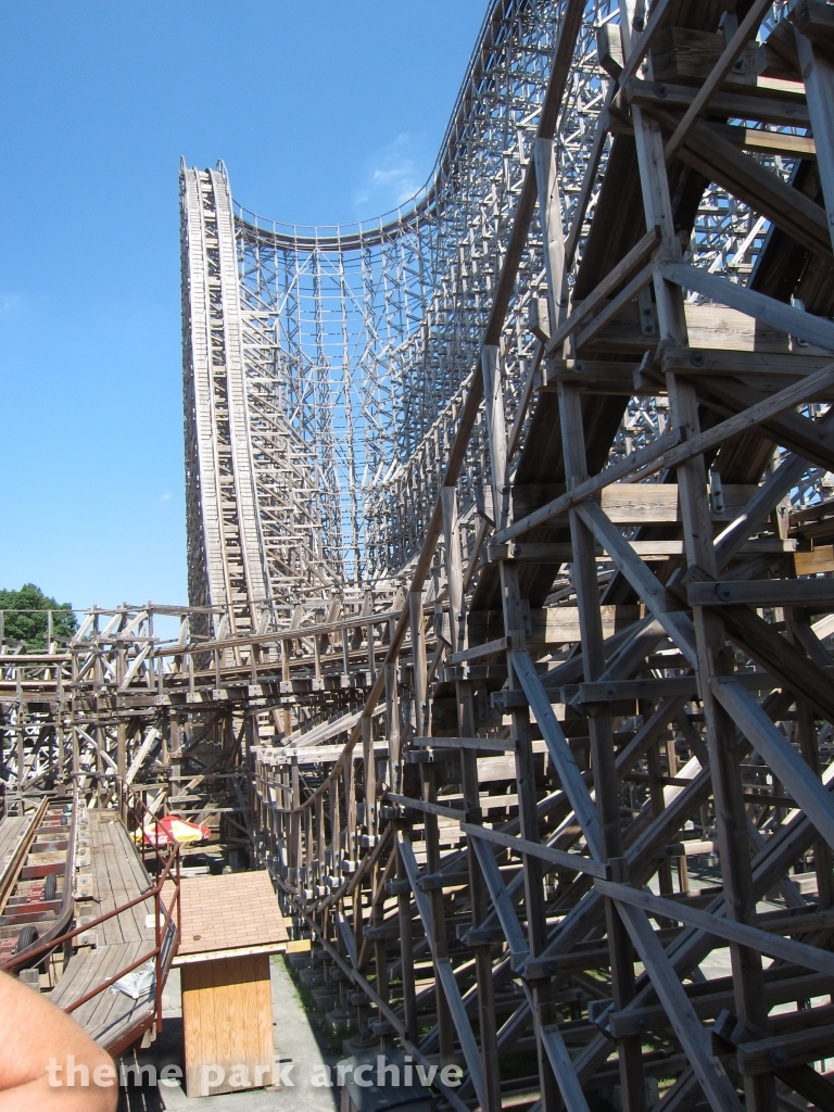 El Toro at Six Flags Great Adventure