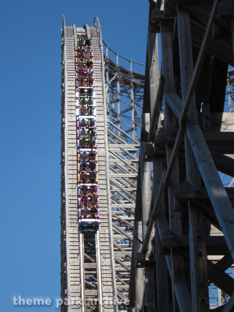 El Toro at Six Flags Great Adventure