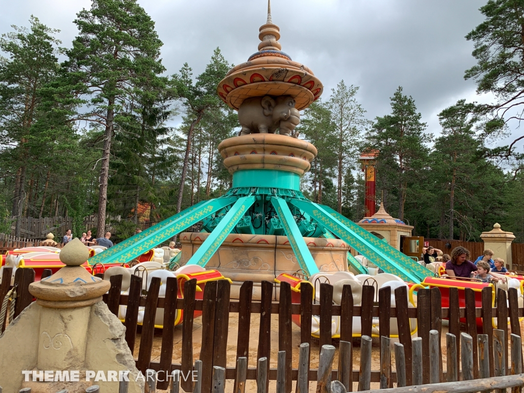 Bamses flygande matta at Kolmarden