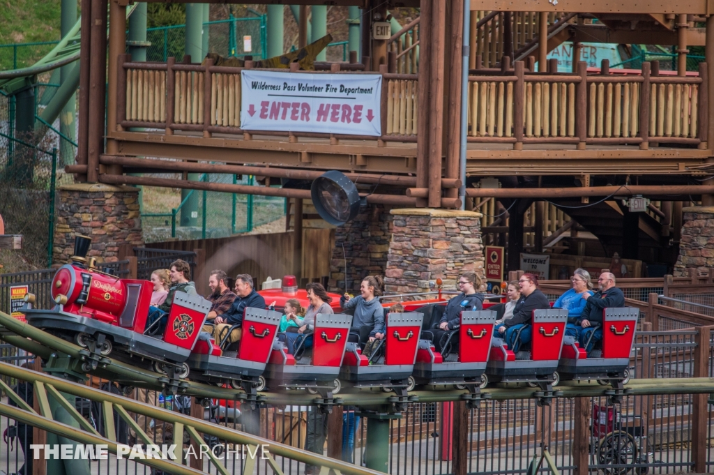 FireChaser Express at Dollywood