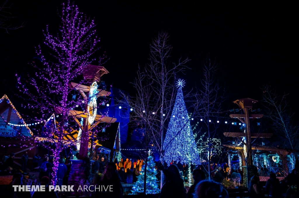 Plaza at Wilderness Pass at Dollywood