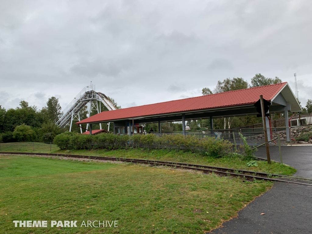 Newton at Skara Sommarland