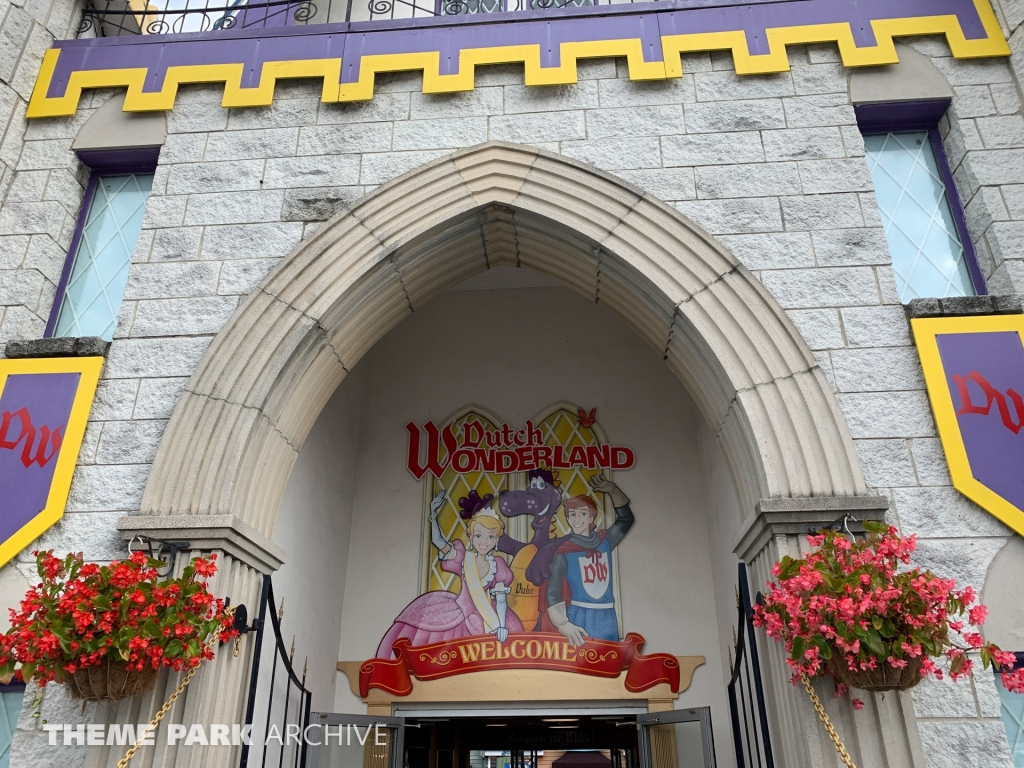 Entrance at Dutch Wonderland