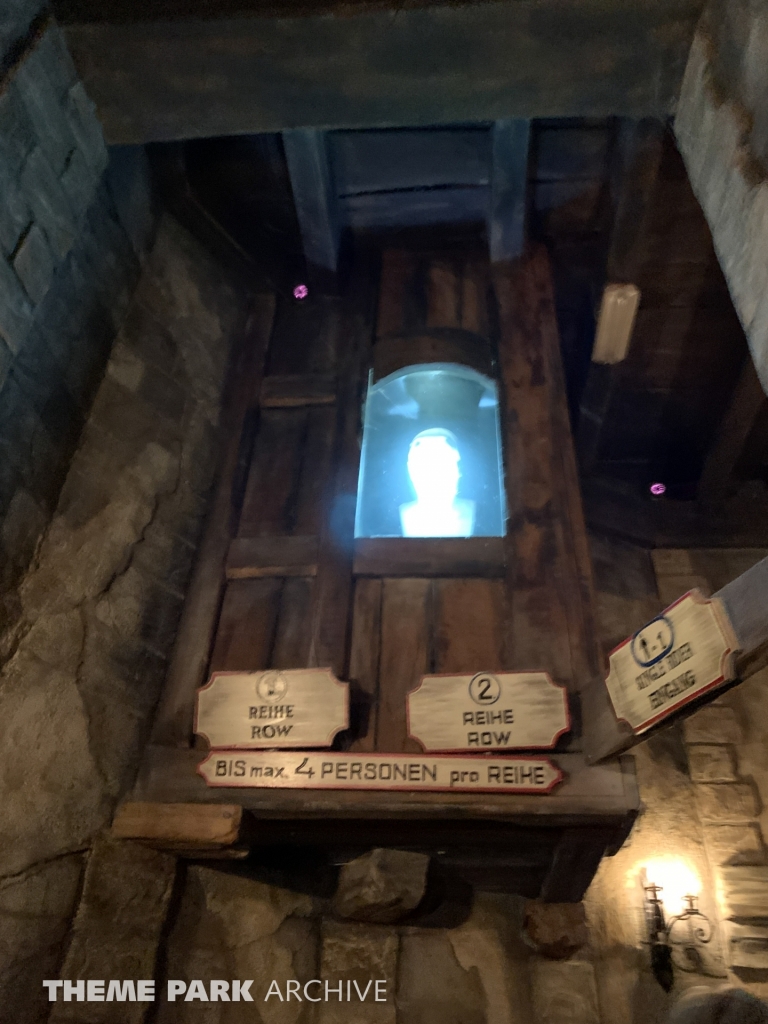 Fluch von Novgorod at Hansa Park