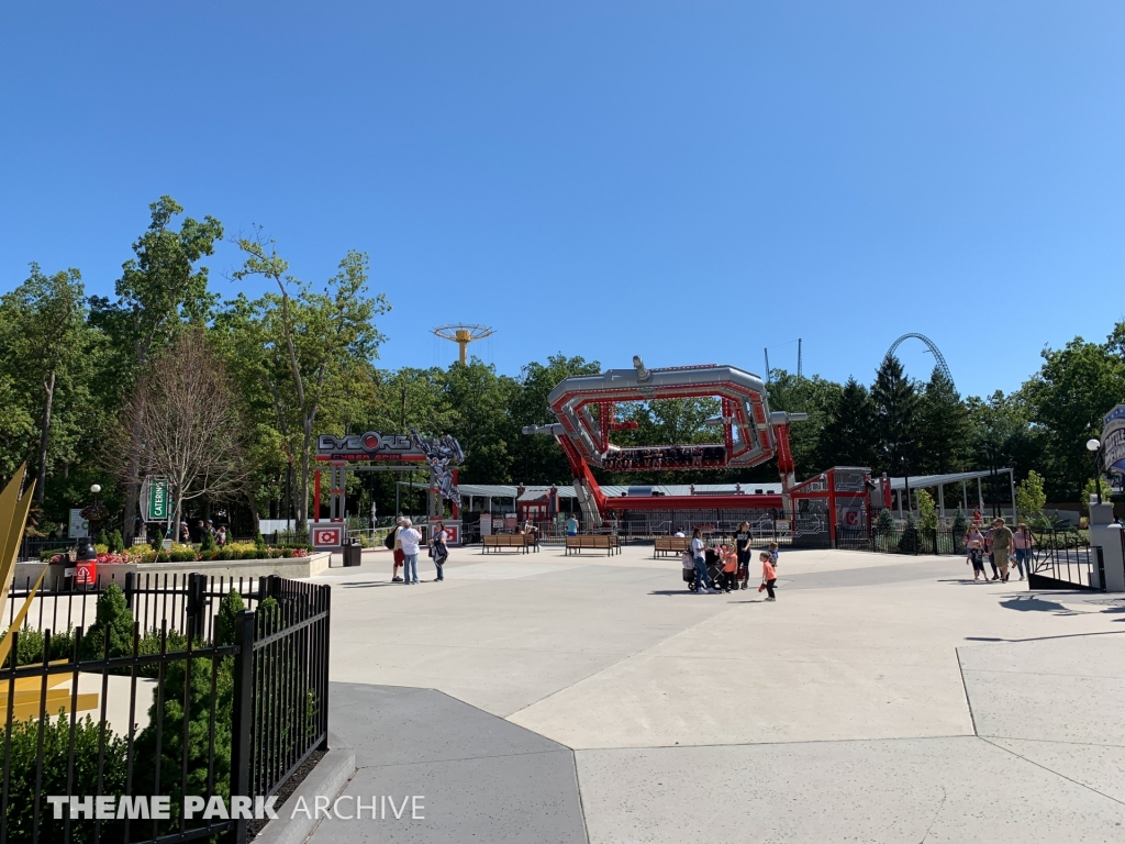 Cyborg Cyber Spin at Six Flags Great Adventure