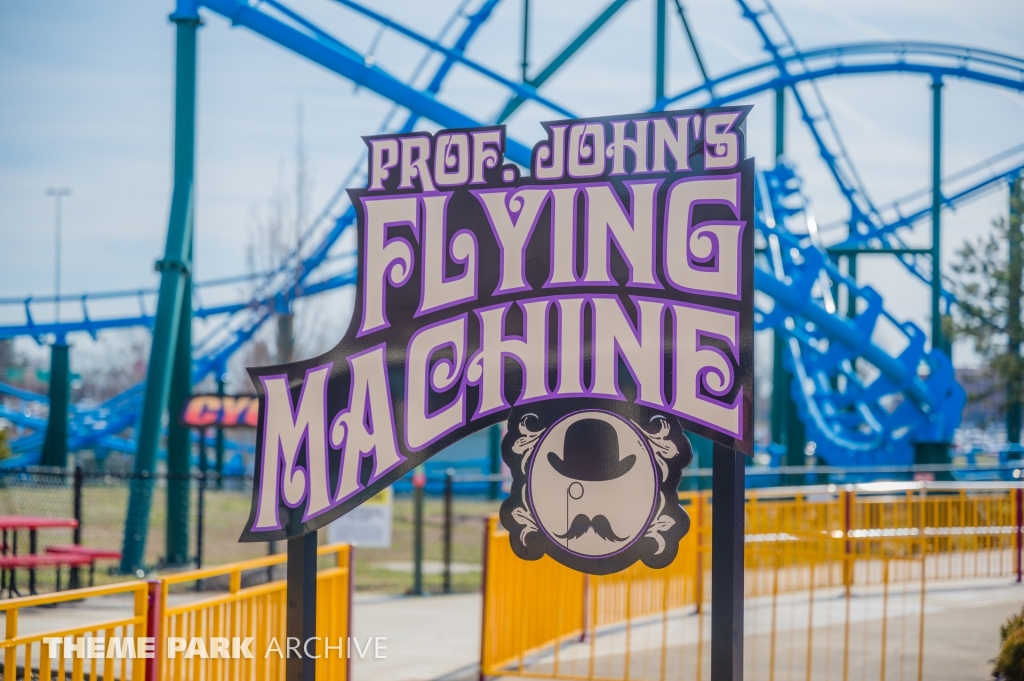 Professor John's Flying Machine at Kentucky Kingdom