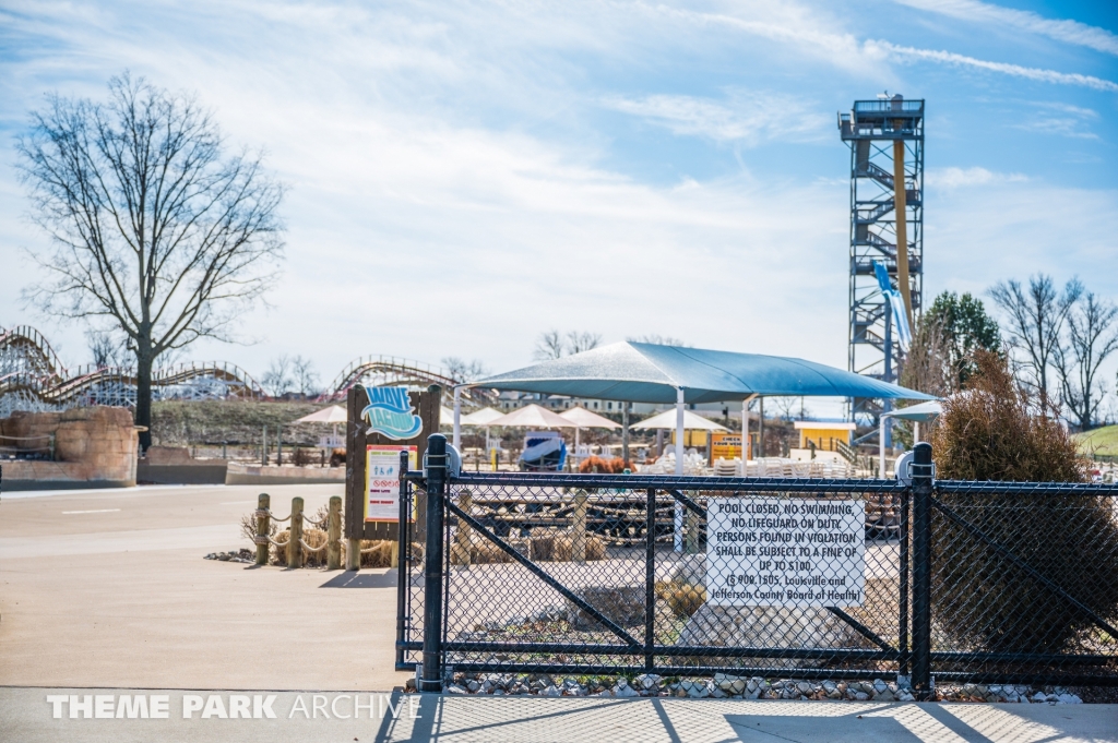 Hurricane Bay Beach Club at Kentucky Kingdom