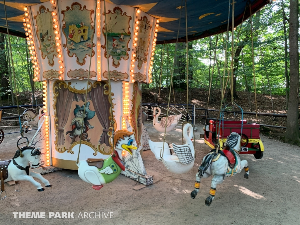 Marchenkarussell at Freizeitpark Plohn