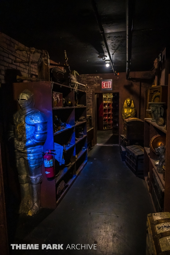 Eerie Estate at Cedar Point