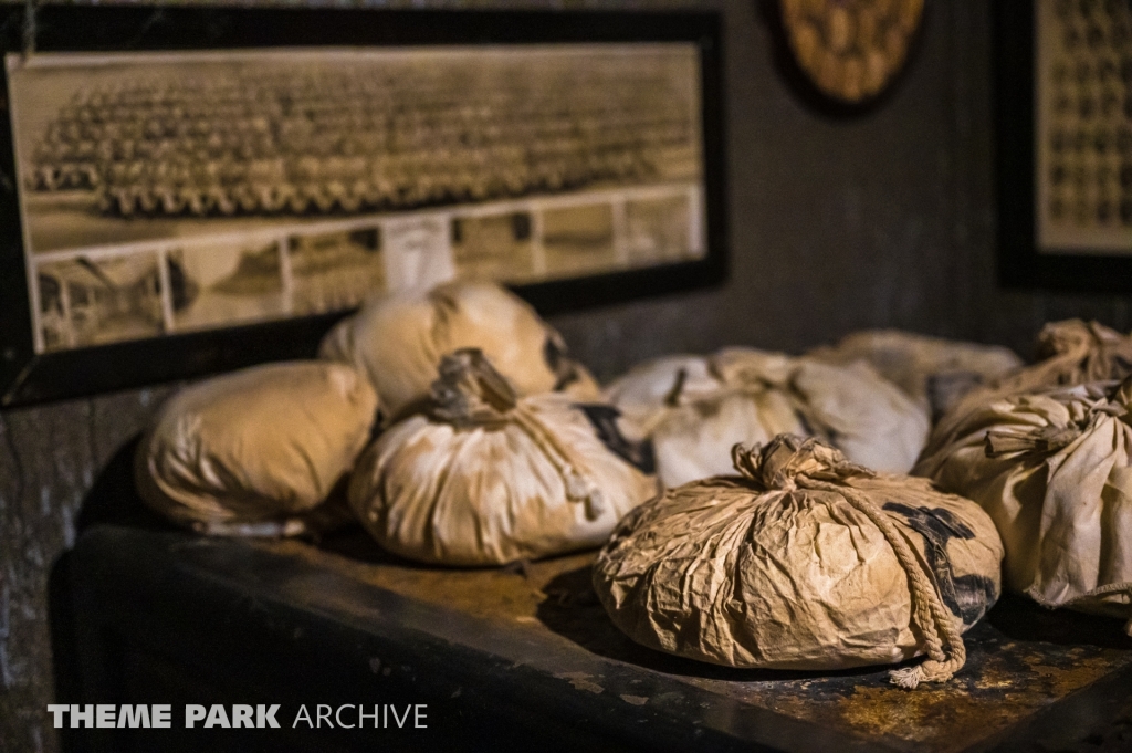 Eerie Estate at Cedar Point