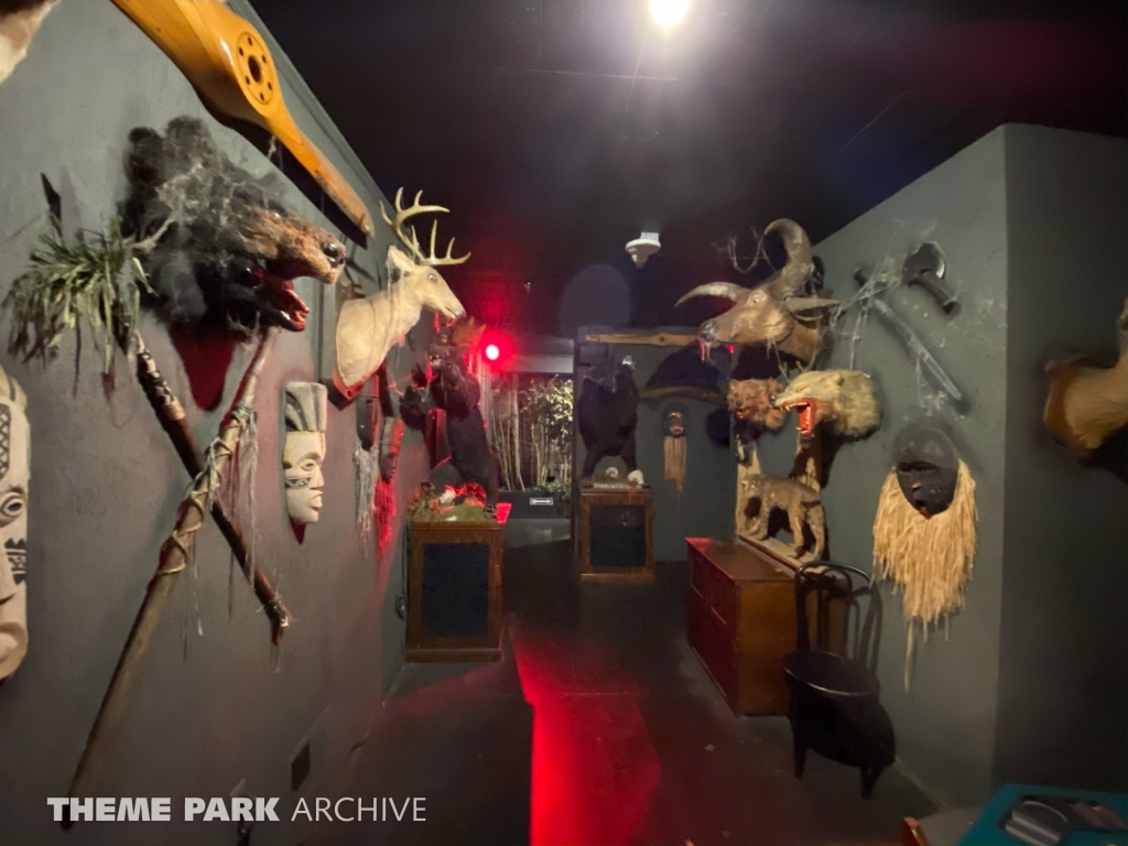 Eerie Estate at Cedar Point