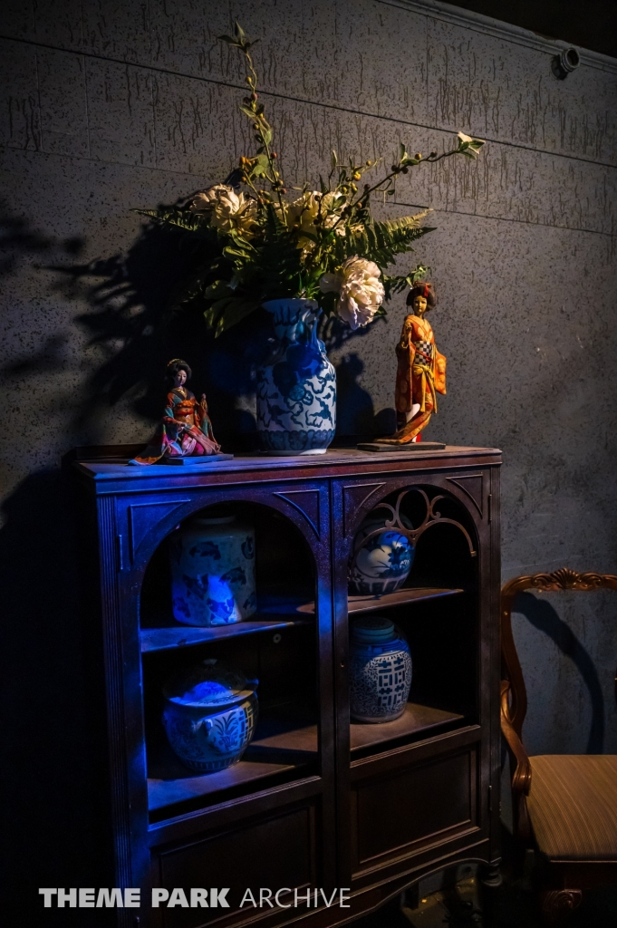 Eerie Estate at Cedar Point