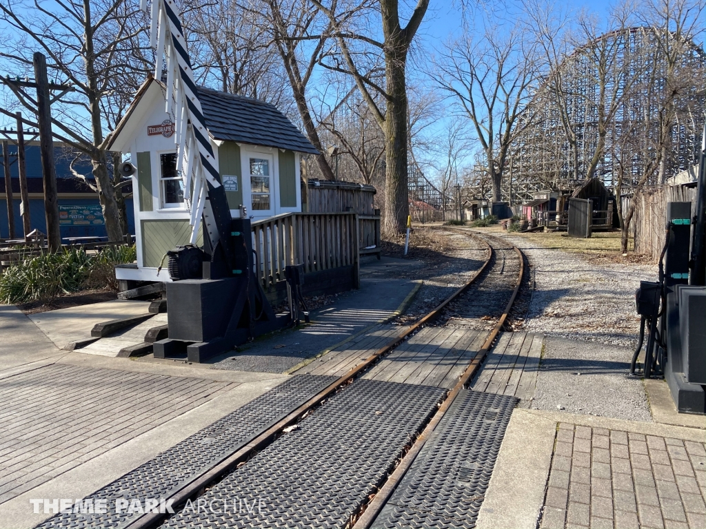 CP & LE Railroad at Cedar Point