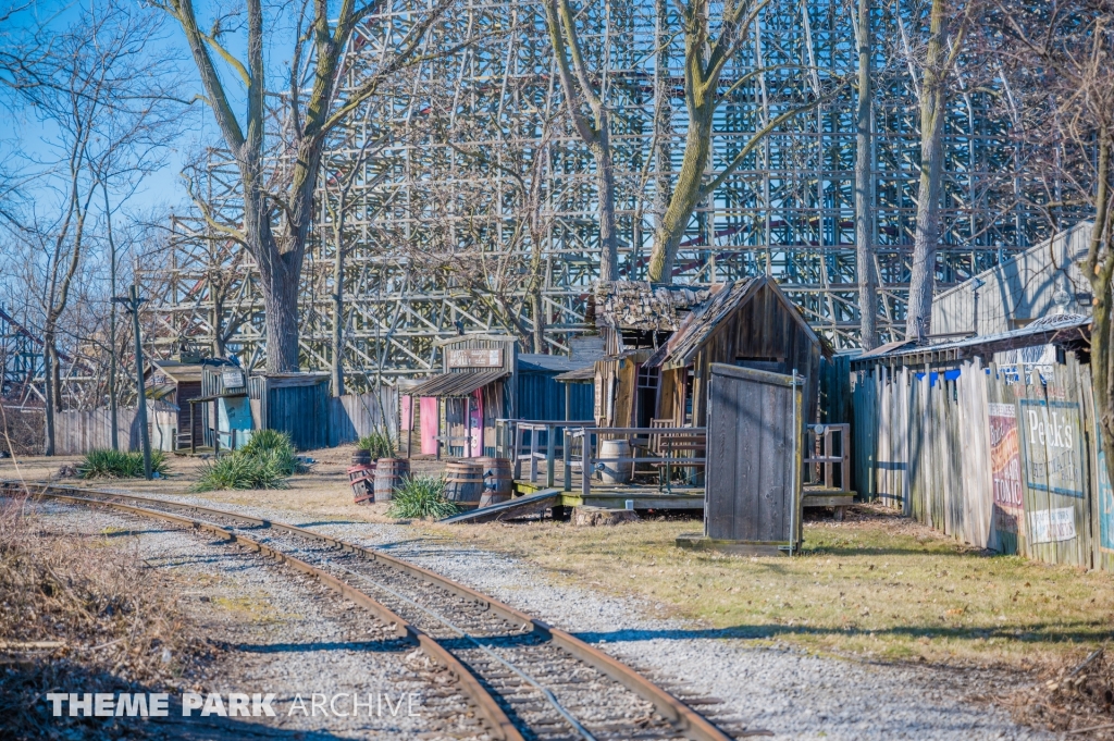 CP & LE Railroad at Cedar Point