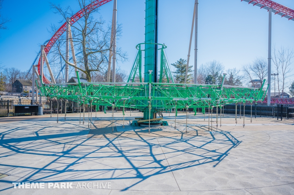 Wave Swinger at Cedar Point