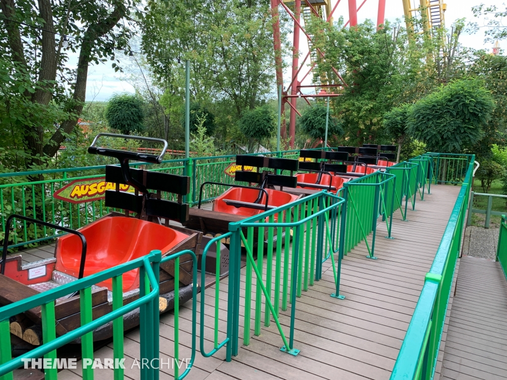 Piraten Spinner at Freizeit Land Geiselwind