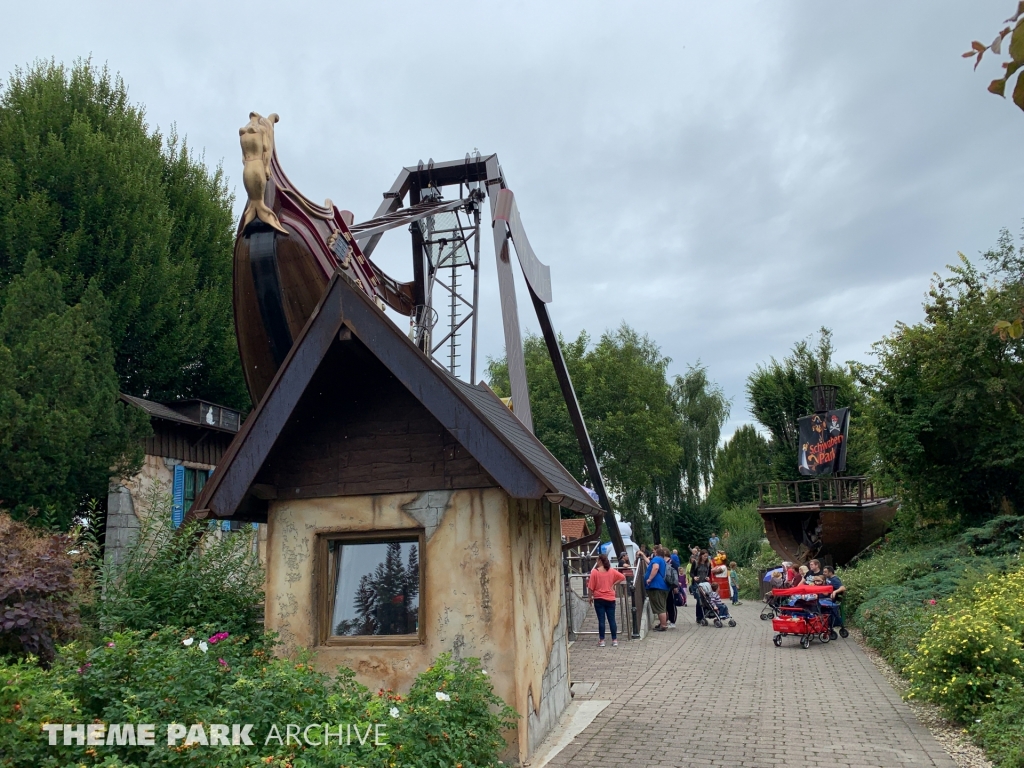 Santa Lore at Schwaben Park