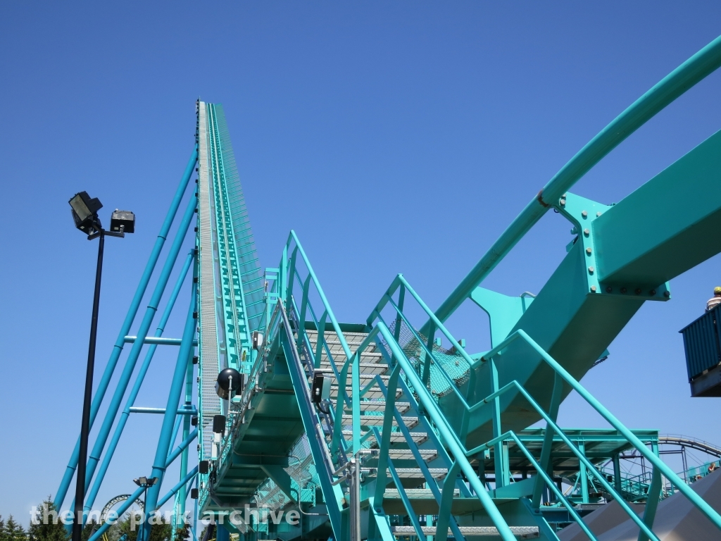 Leviathan at Canada's Wonderland