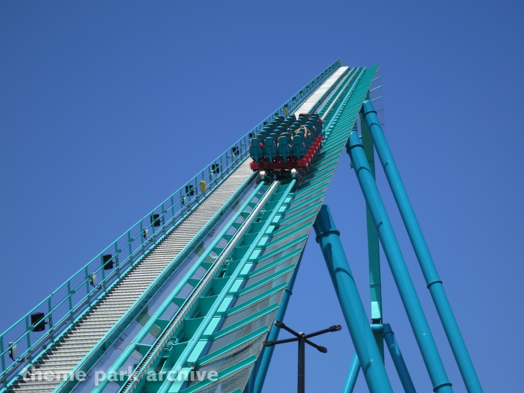 Leviathan at Canada's Wonderland