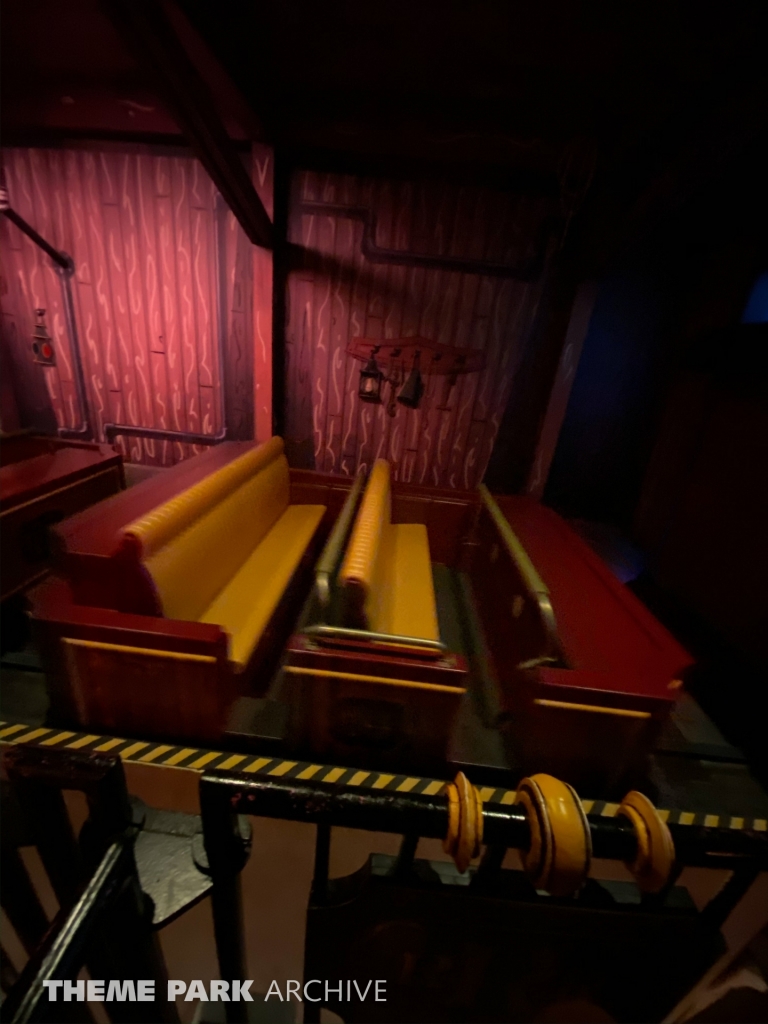 Mickey & Minnie's Runaway Railway at Disney's Hollywood Studios