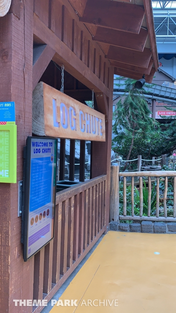 Paul Bunyan's Log Chute at Nickelodeon Universe at Mall of America