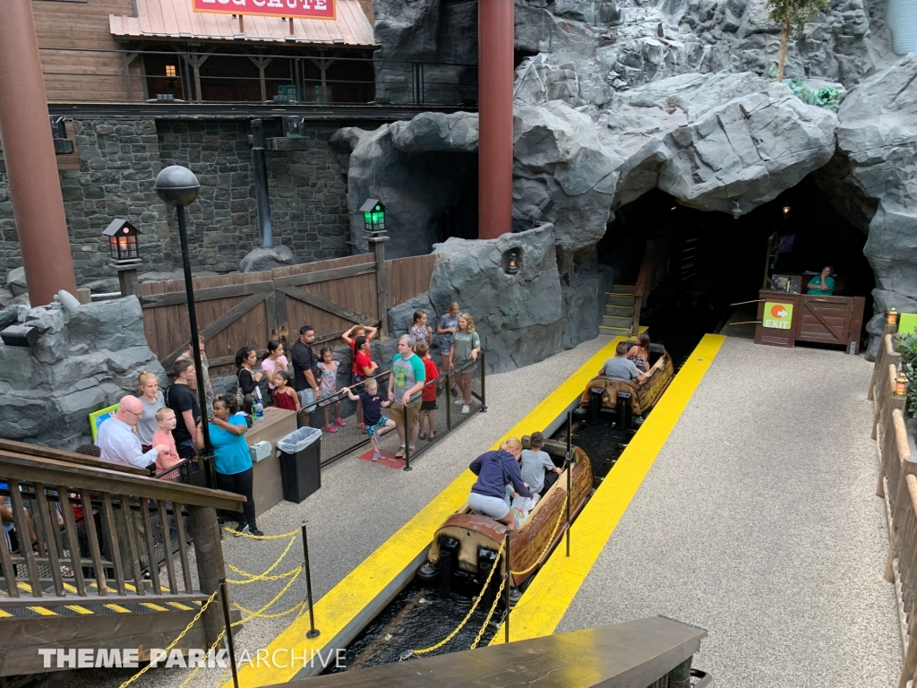 Paul Bunyan's Log Chute at Nickelodeon Universe at Mall of America