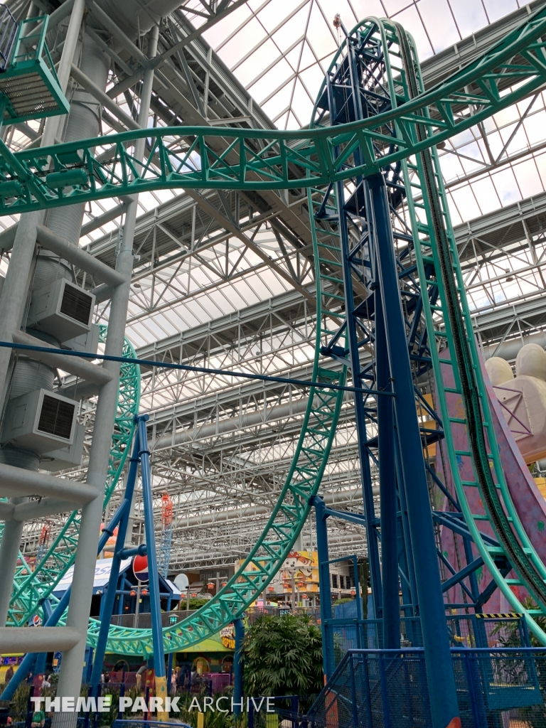 SpongeBob SquarePants Rock Bottom Plunge at Nickelodeon Universe at Mall of America