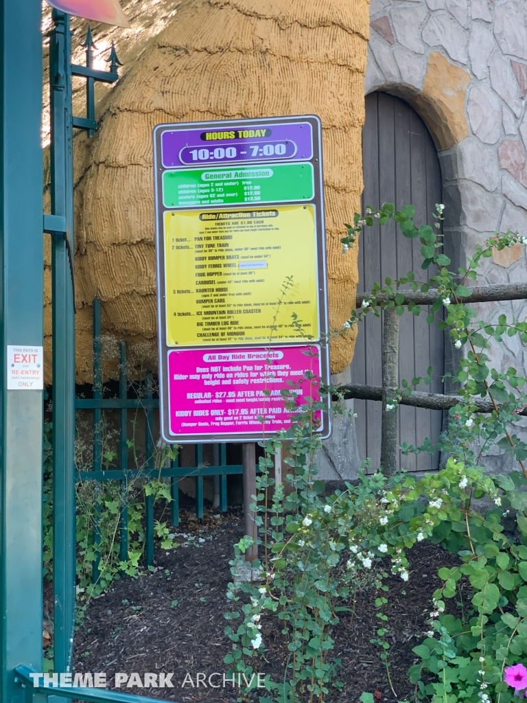 Entrance at Enchanted Forest