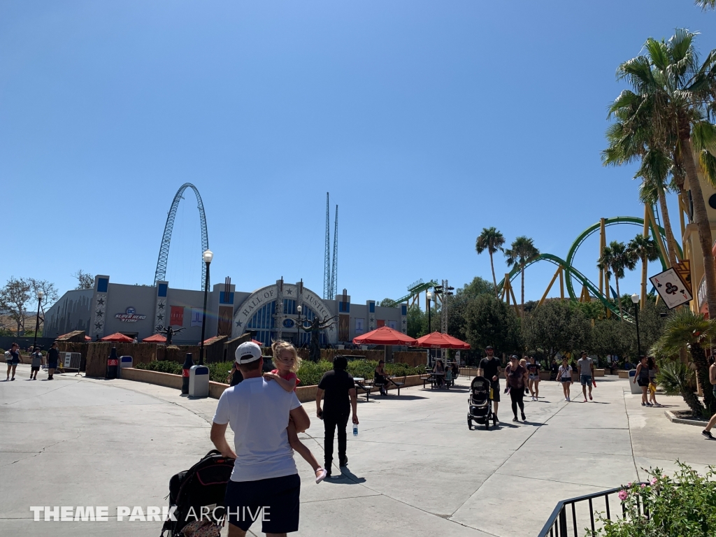 Justice League: Battle For Metropolis at Six Flags Magic Mountain