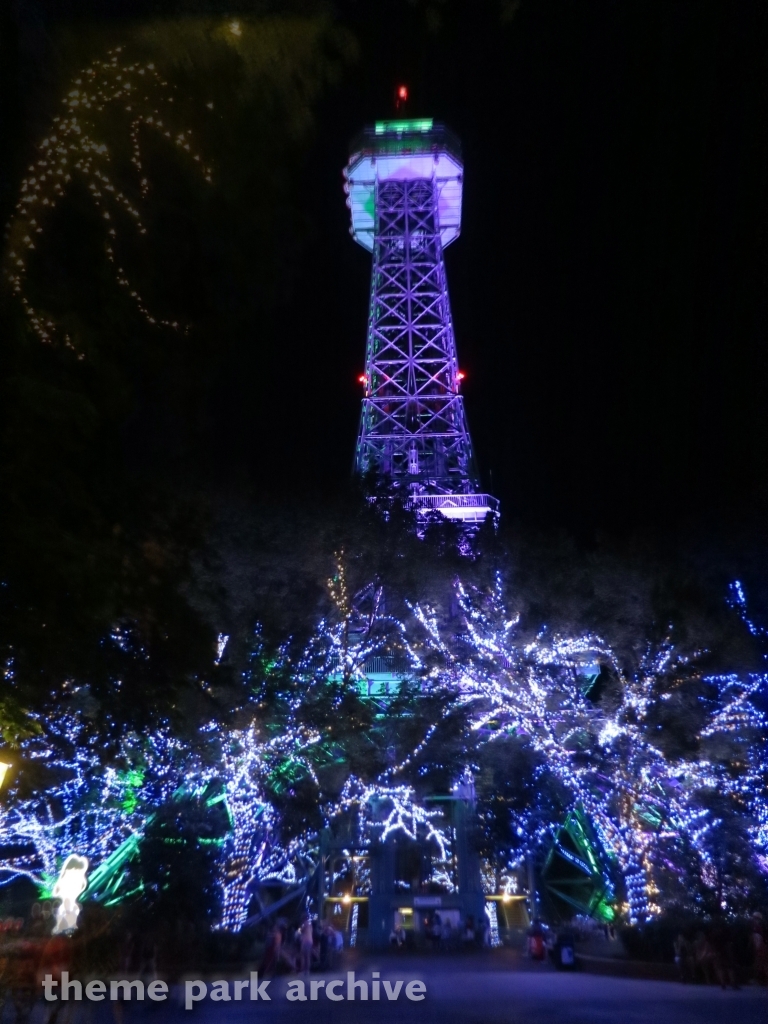 Eiffel Tower at Kings Dominion