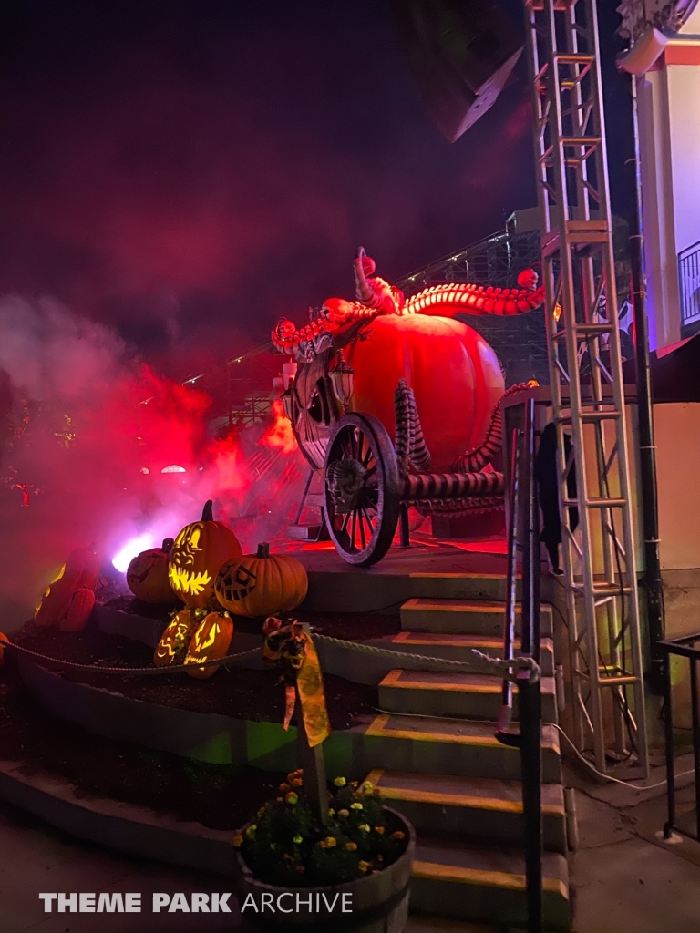 Haunt at California's Great America