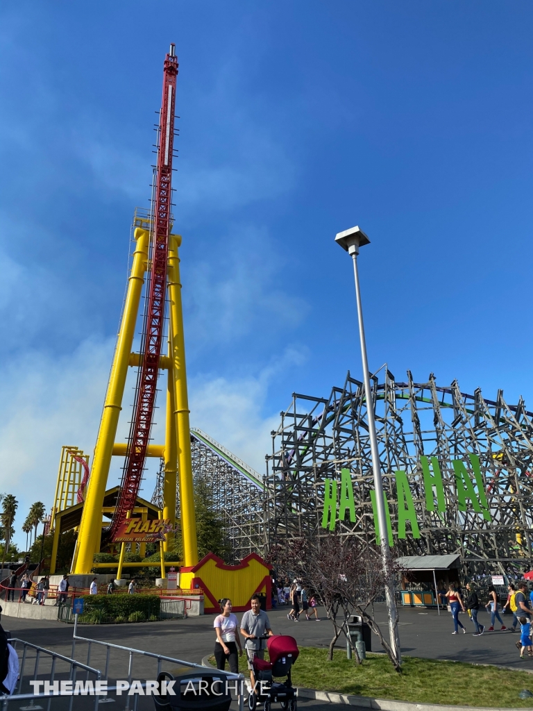 The Flash: Vertical Velocity at Six Flags Discovery Kingdom