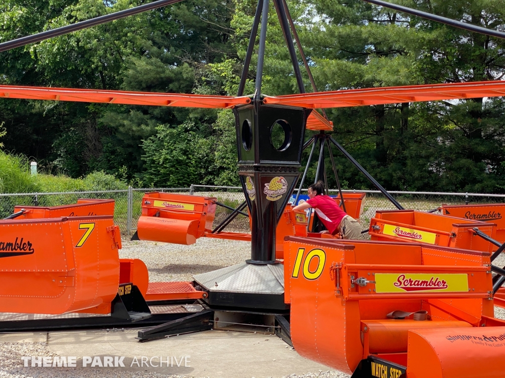 The Scrambler at Sluggers & Putters Amusement Park