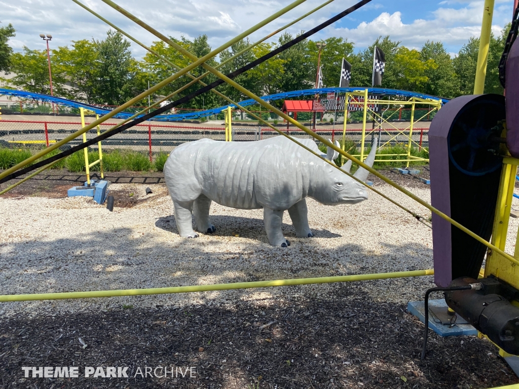 Lil Dipper Roller Coaster at Sluggers & Putters Amusement Park