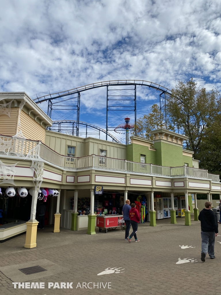 Rivertown at Kings Island
