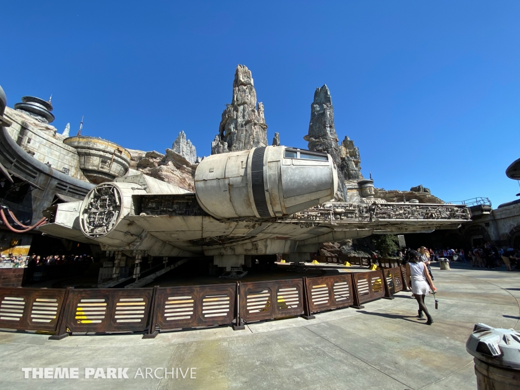 Star Wars: Galaxy's Edge at Disney California Adventure