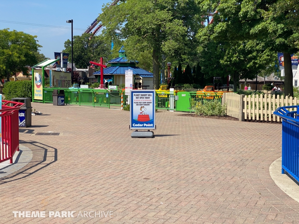 Planet Snoopy at Cedar Point