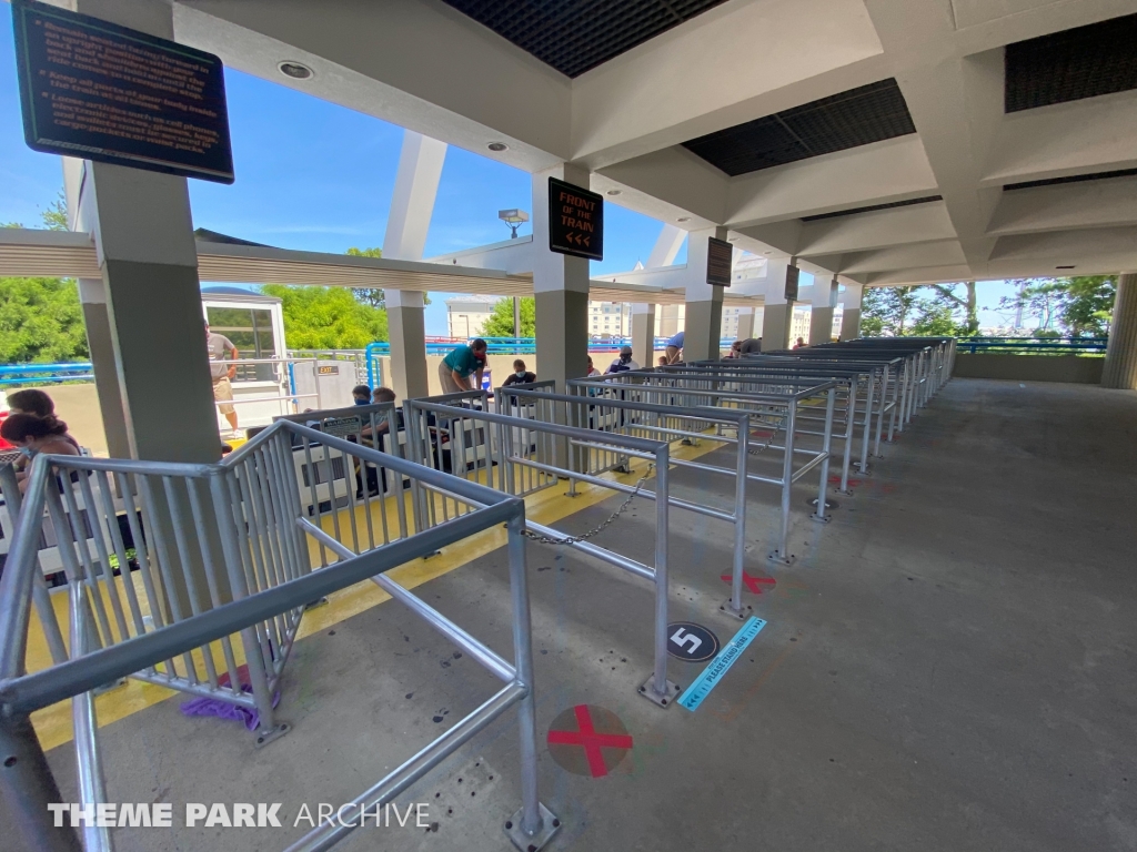 Magnum XL 200 at Cedar Point