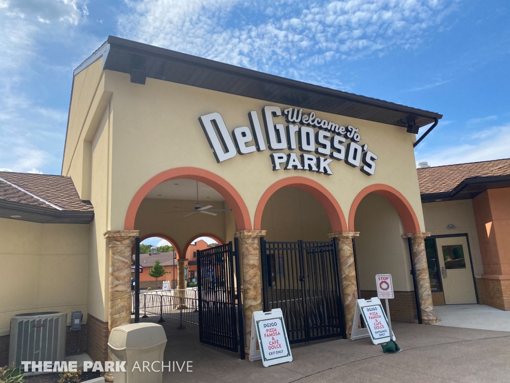 Entrance at DelGrosso's Amusement Park