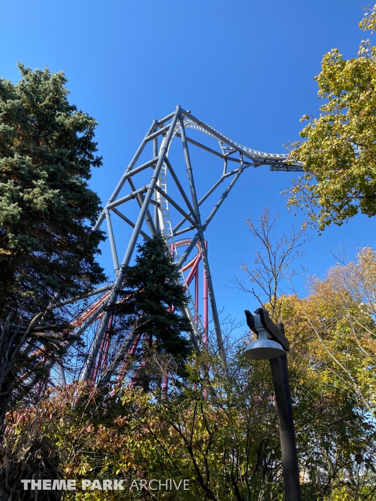 Maxx Force at Six Flags Great America