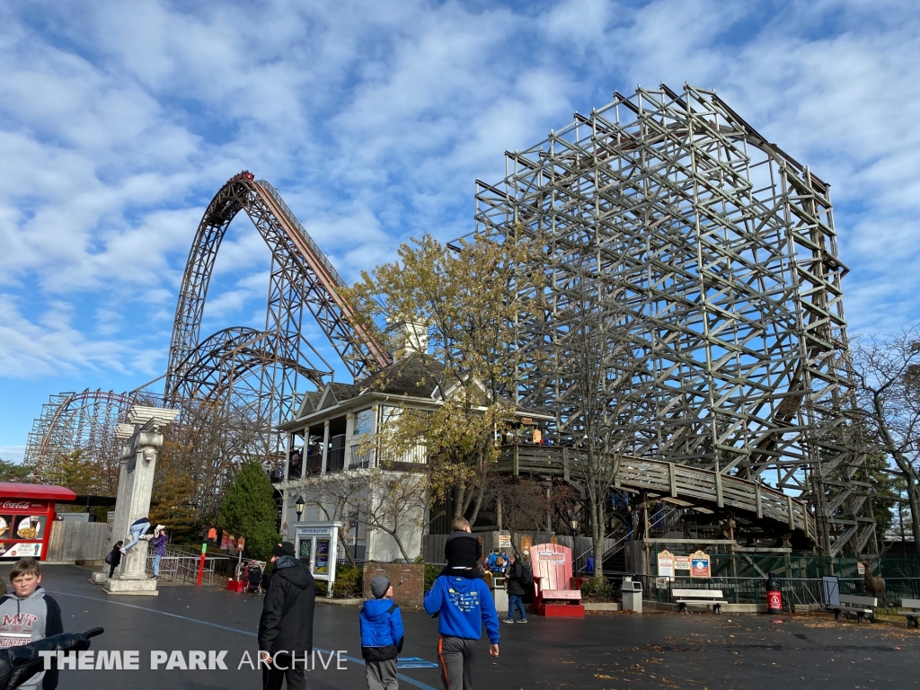 Goliath at Six Flags Great America