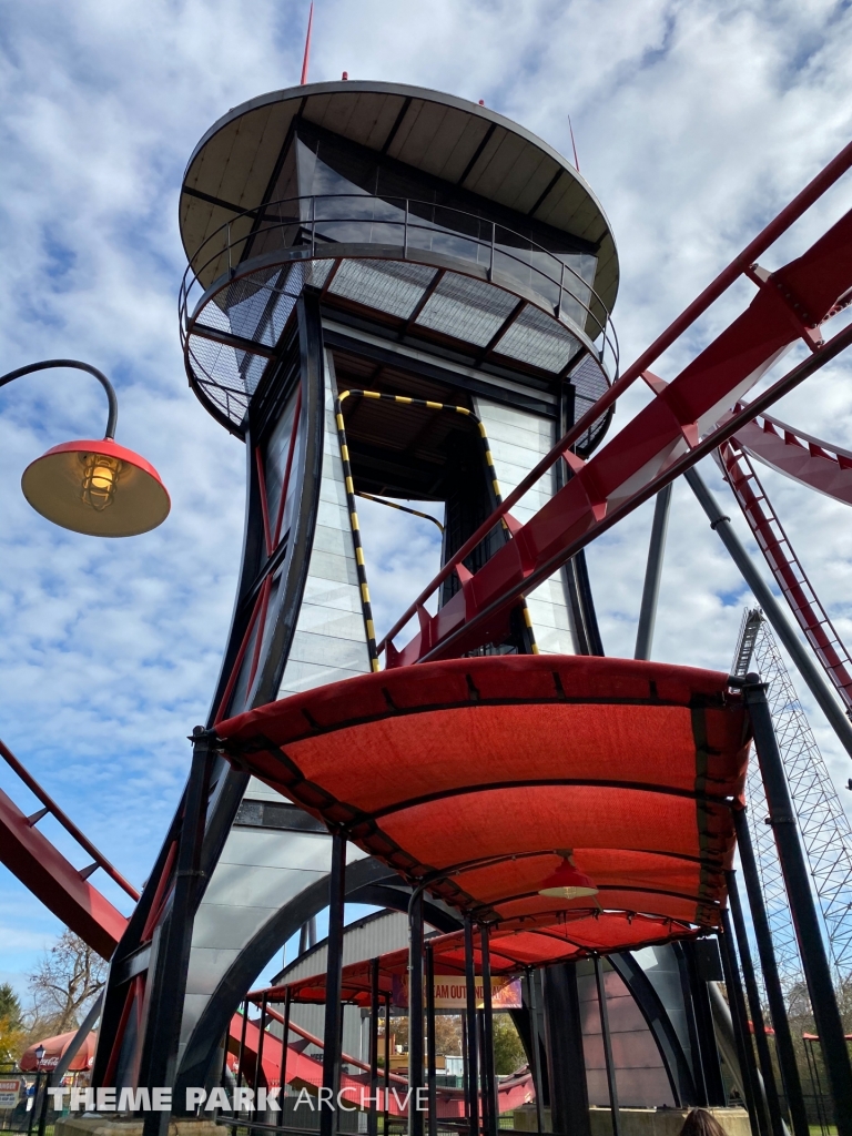 X Flight at Six Flags Great America