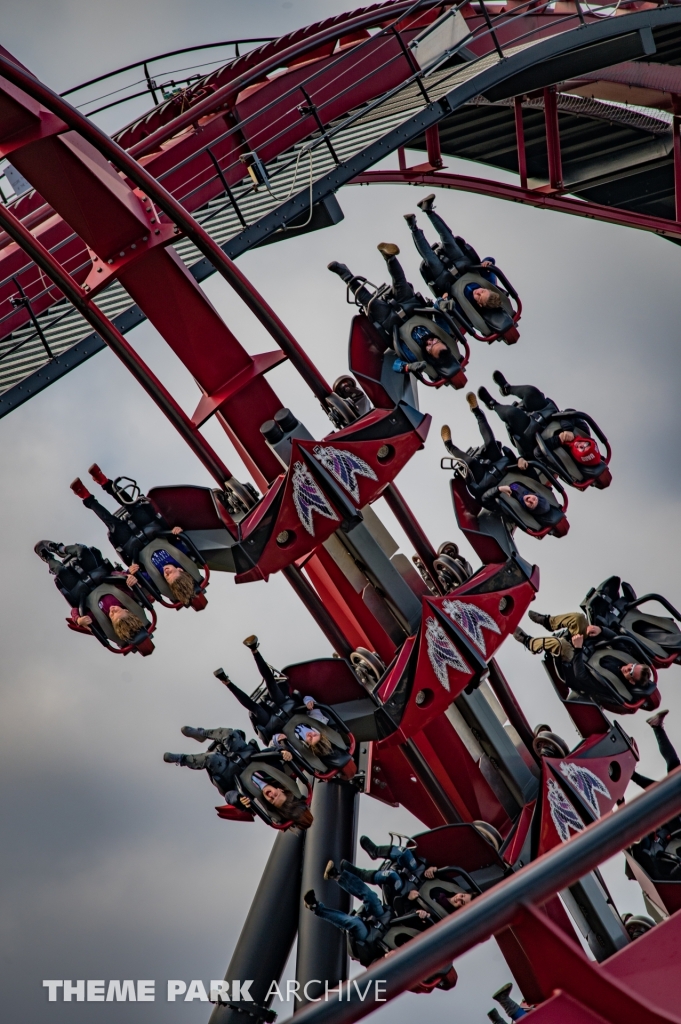X Flight at Six Flags Great America