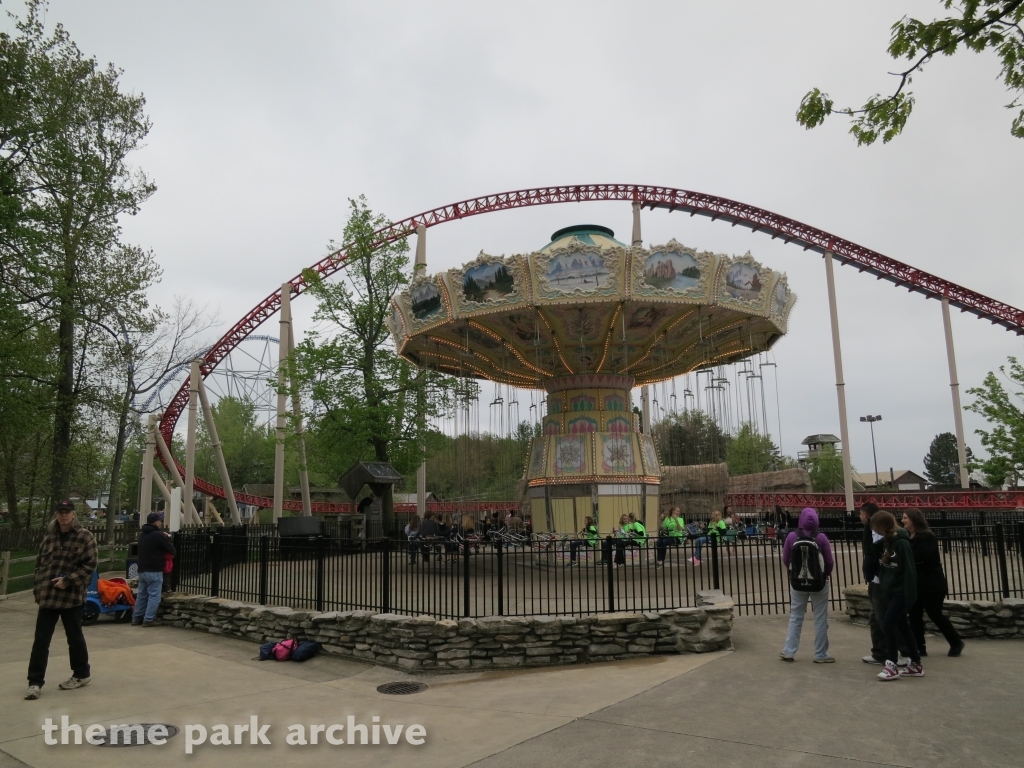 Wave Swinger at Cedar Point